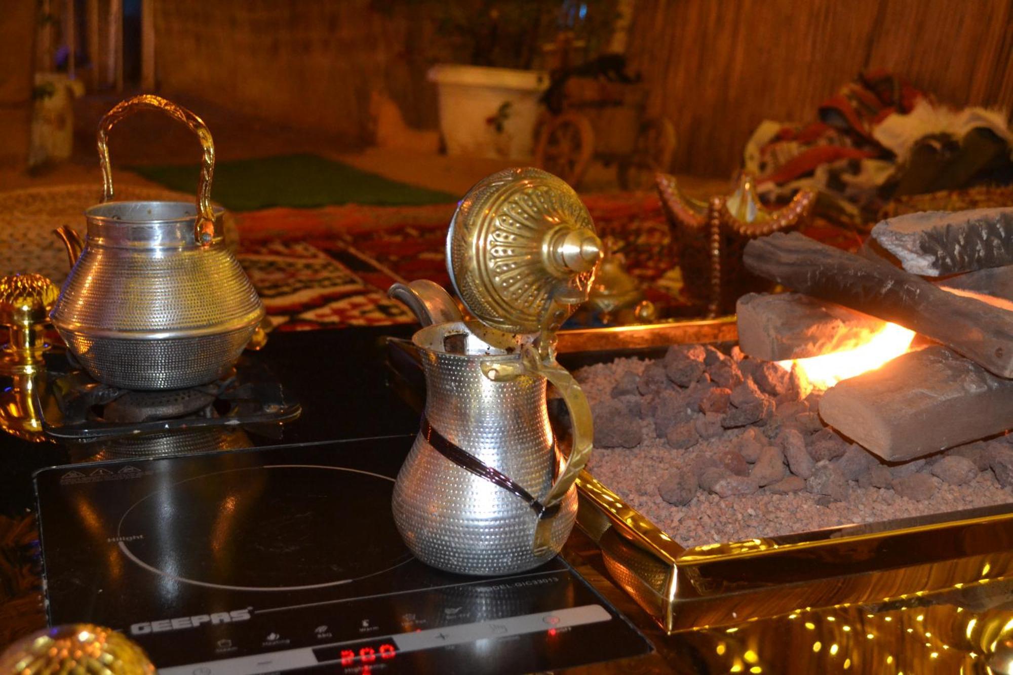 Hostal Farm Lebanon Abu Dabi Exterior foto
